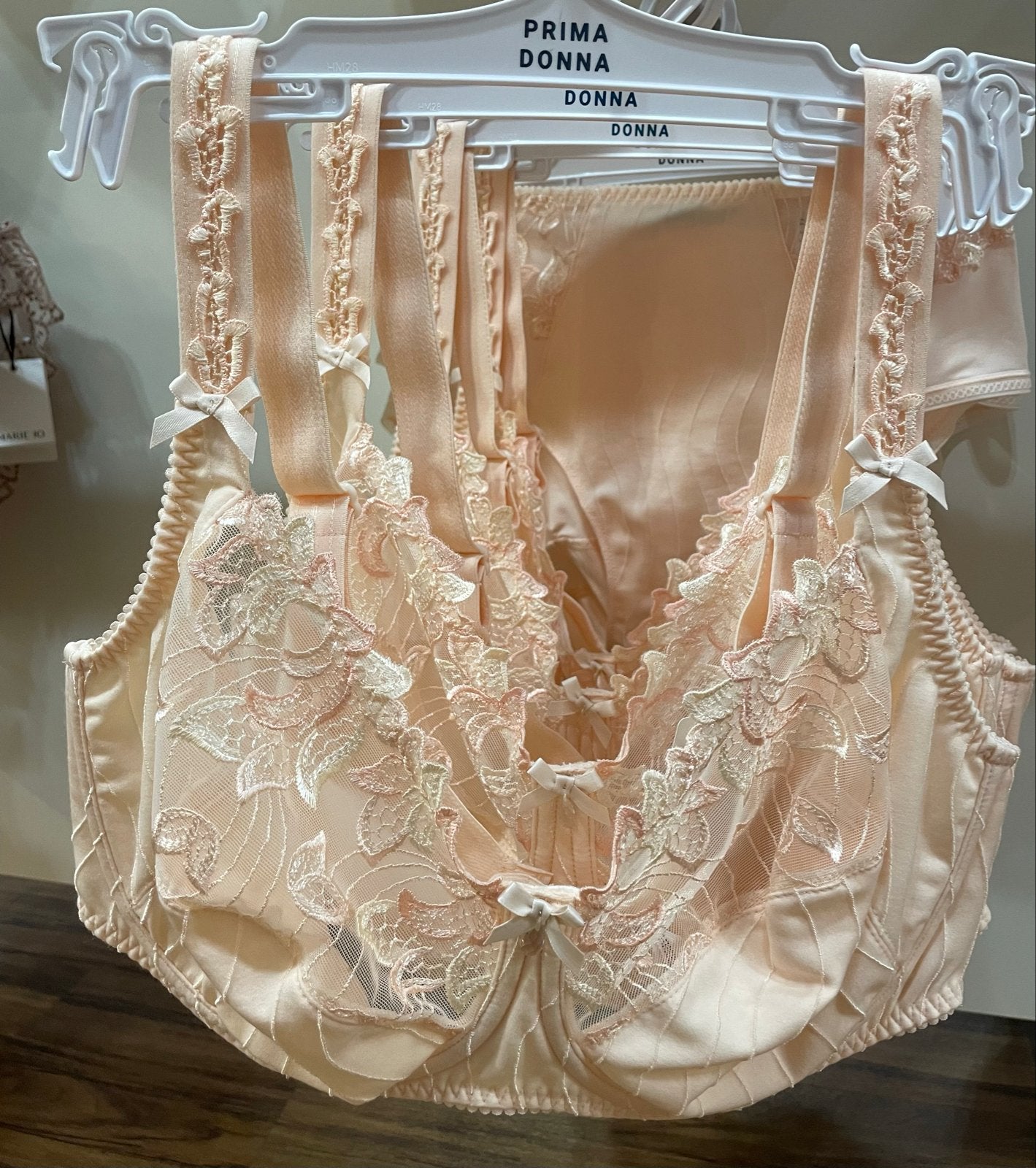 Prima Donna BH maat 80E,80G,90G,85H kleur Venus, Verzenden, Overige kleuren, BH