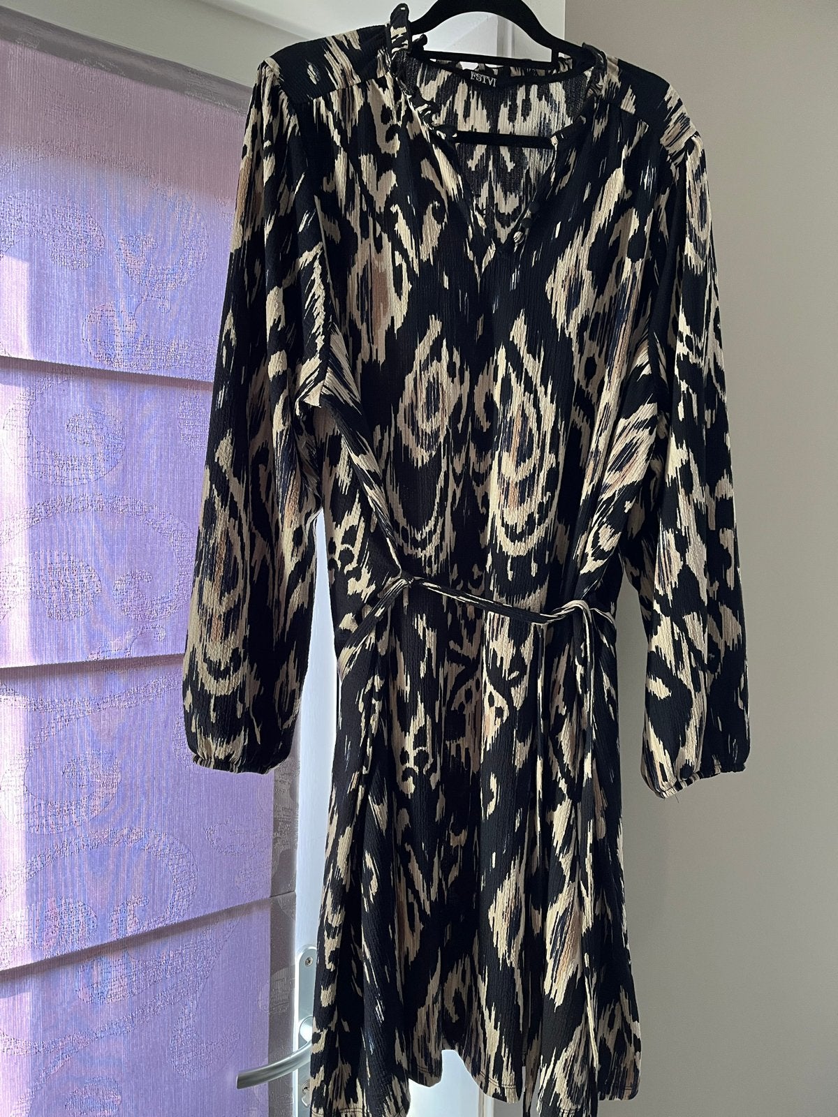 ESTIVI Jurk met Ikat Print - Maat 50, Kleding | Dames, Zwart, Maat 46/48 (XL) of groter, Nieuw, Ophalen of Verzenden