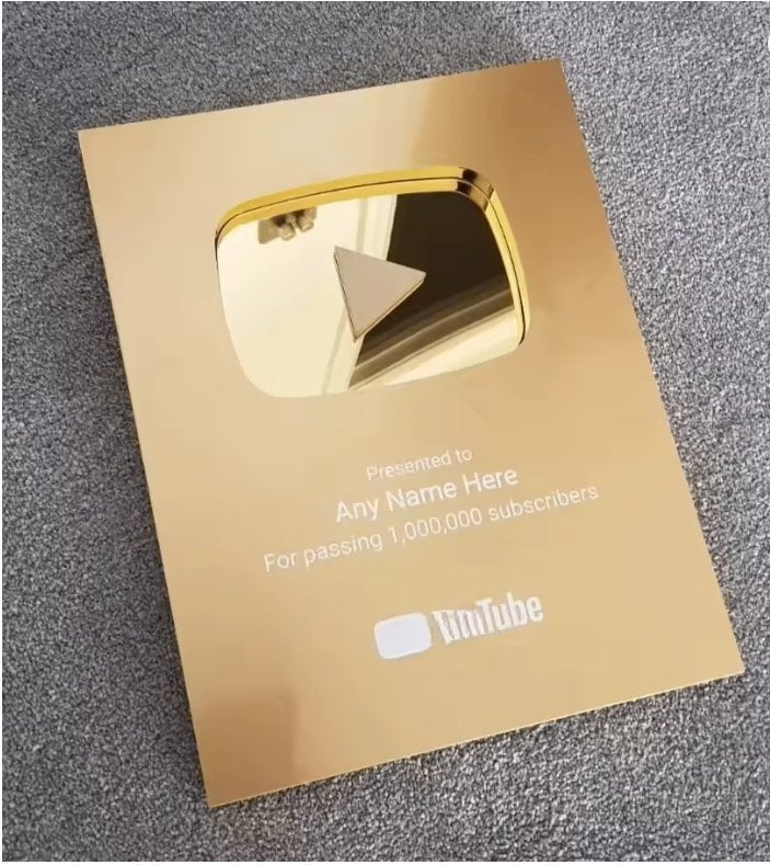 Custom Youtube Playbutton goud en zilver, Hobby en Vrije tijd, Verzamelkaartspellen | Pokémon, Nieuw, Ophalen of Verzenden