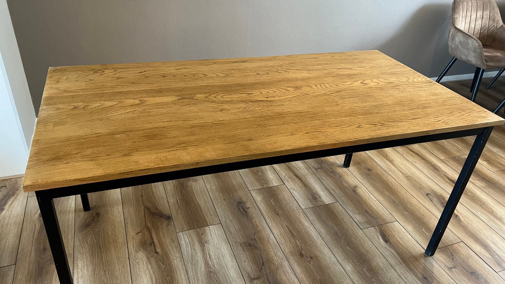 Houten eettafel met stalen poten, Ophalen, Gebruikt, Eikenhout, 50 tot 100 cm
