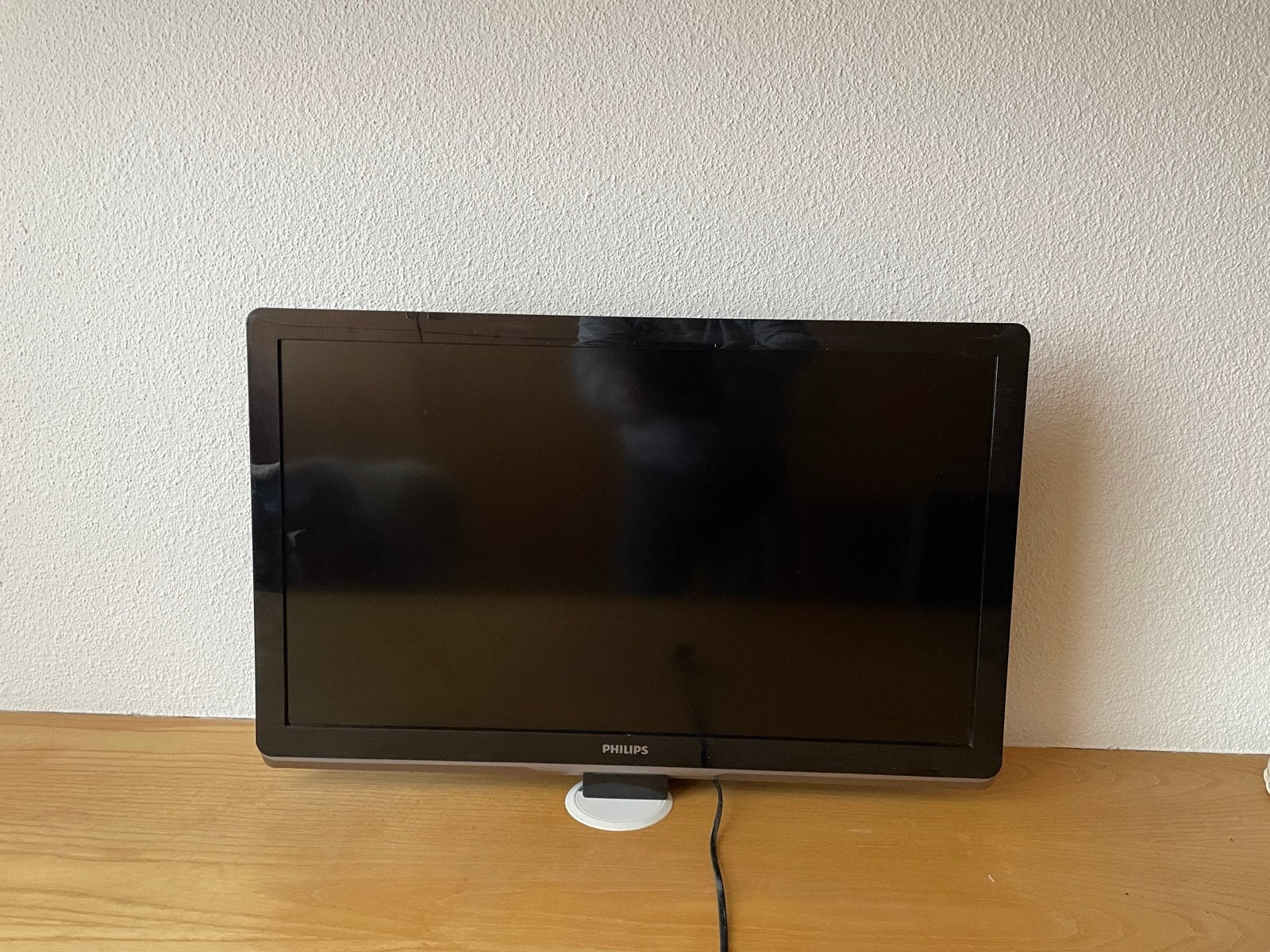 Philips 26HFL4007N/10 LCD TV met Vogel's muurbeugel, Philips, 50 Hz, Ophalen of Verzenden, Zo goed als nieuw