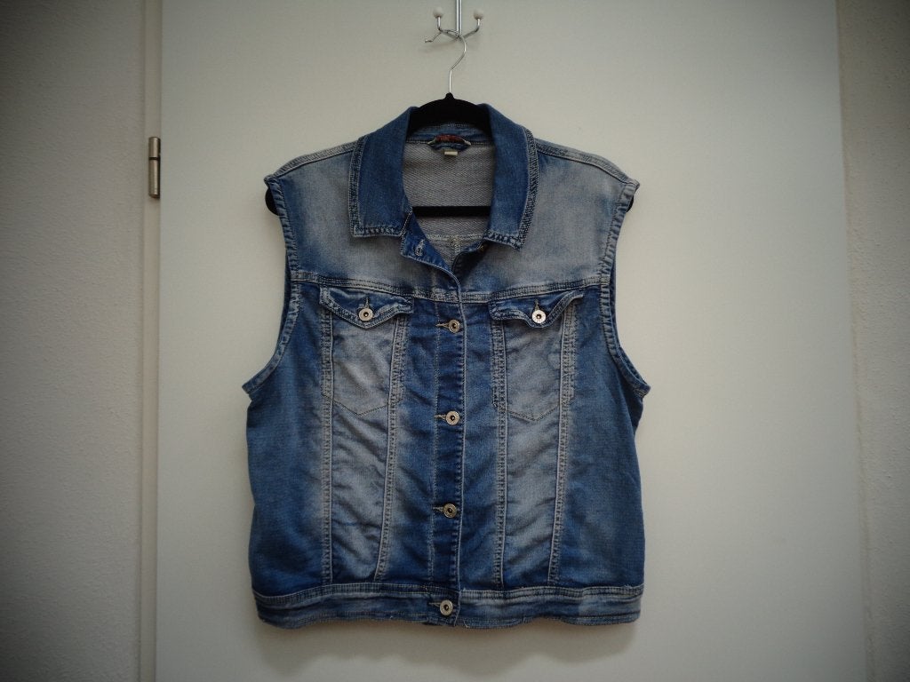 Place du Jour blauw jeansgilet, maat 44, Place du Jour, Blauw, Maat 42/44 (L), Ophalen of Verzenden
