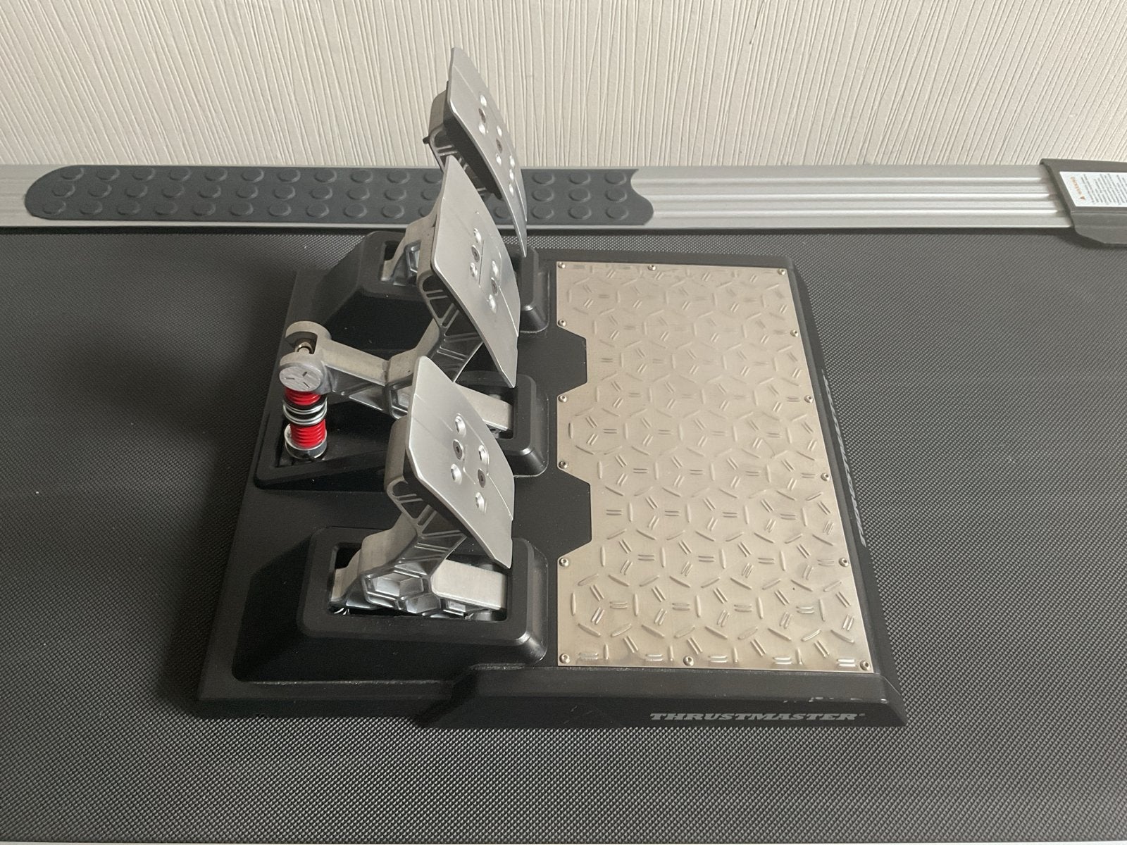 Thrustmaster T-LCM Pedalen set met Load Cell rempedaal, Ophalen of Verzenden, Zo goed als nieuw, Thrustmaster, PC