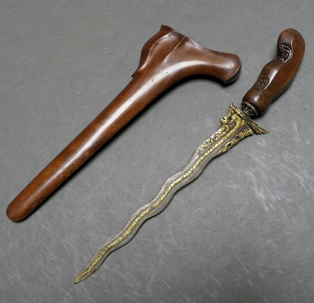 9 luks Naga keris (draken kris) Vrouwen Keris afk Indonesie, Antiek en Kunst, Verzenden