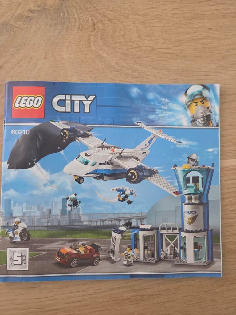 Lego City 60210 - Compleet - Luchthaven Arrestatie, Compleet, Lego, Ophalen of Verzenden, Complete set