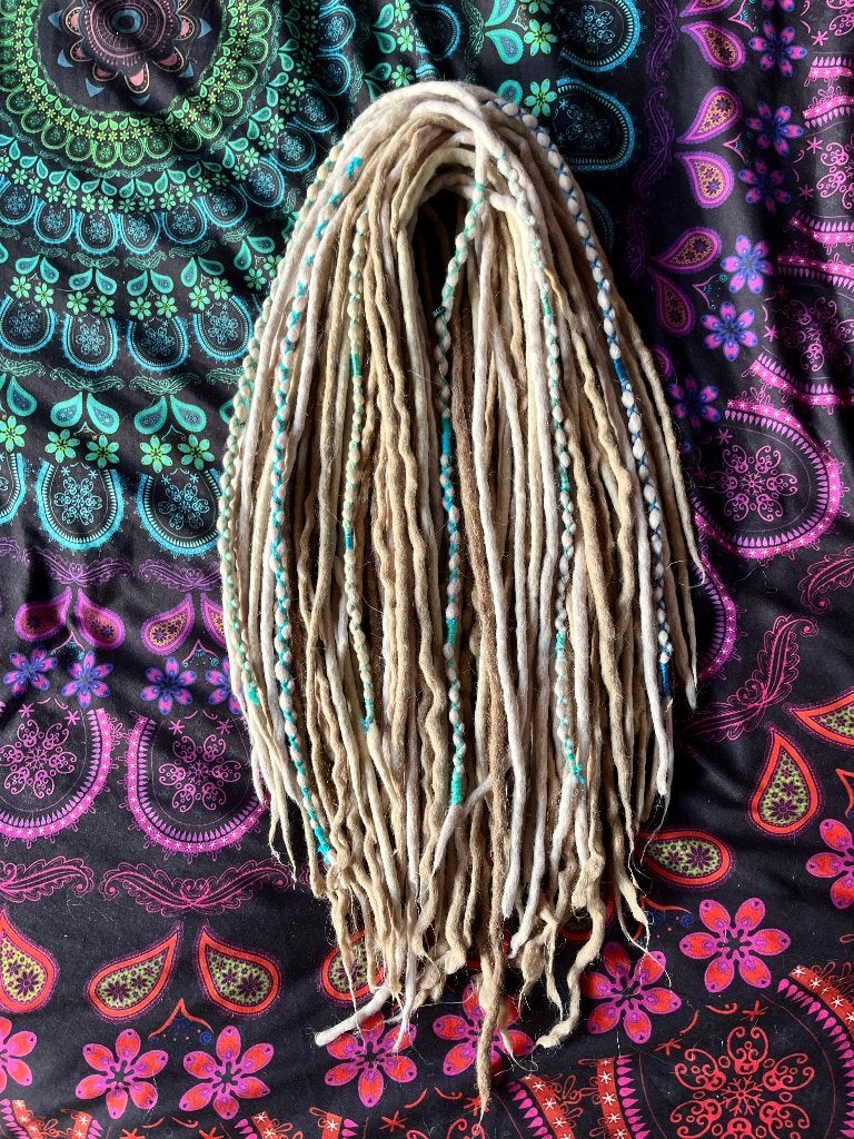 55 super zachte Alpaca wol dreads ca. 50-55cm lang 195€, Ophalen of Verzenden, Nieuw, Pruik of Haarverlenging