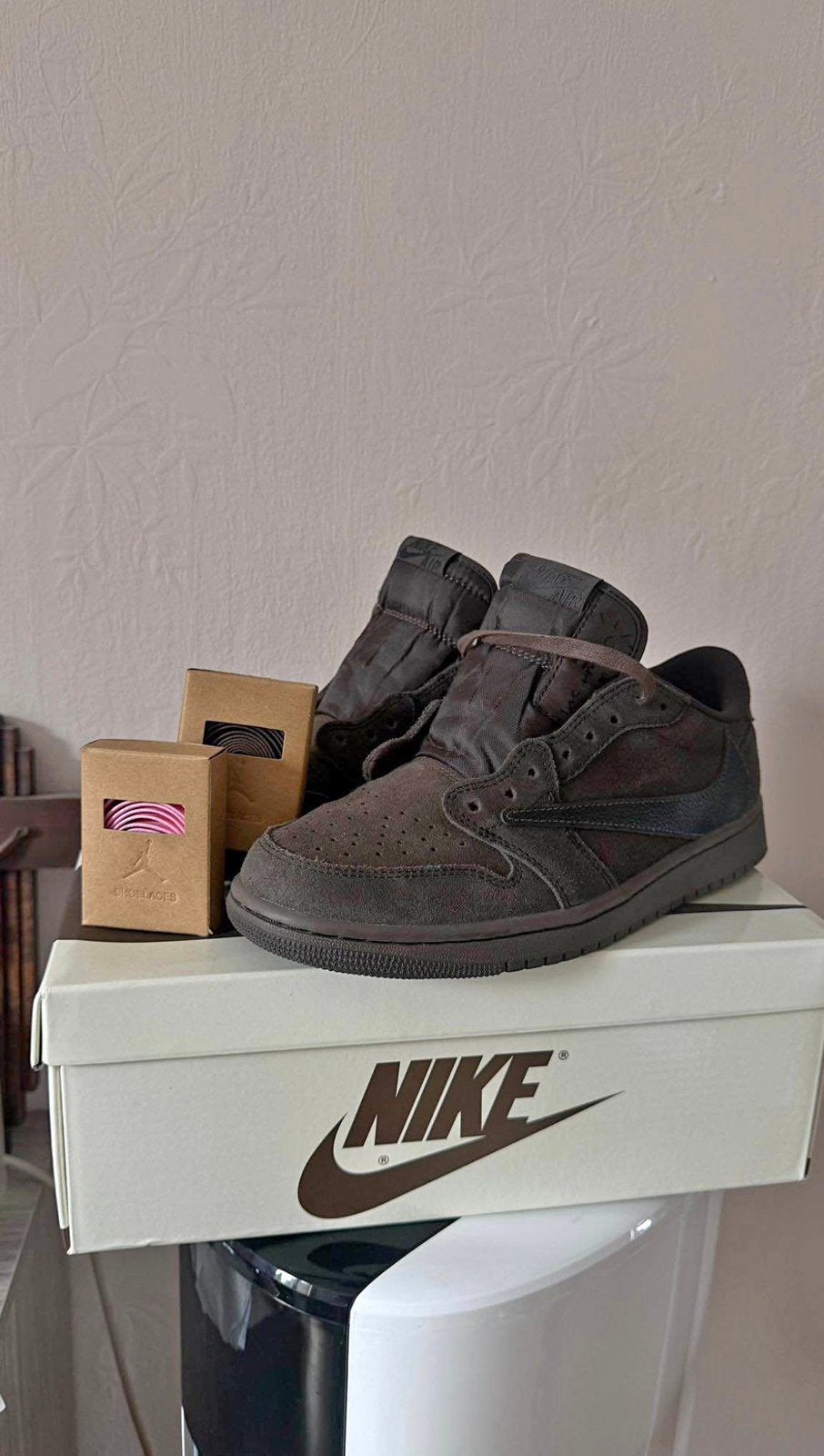 Travis Scott brown dunks, Verzenden, Nieuw, Bruin