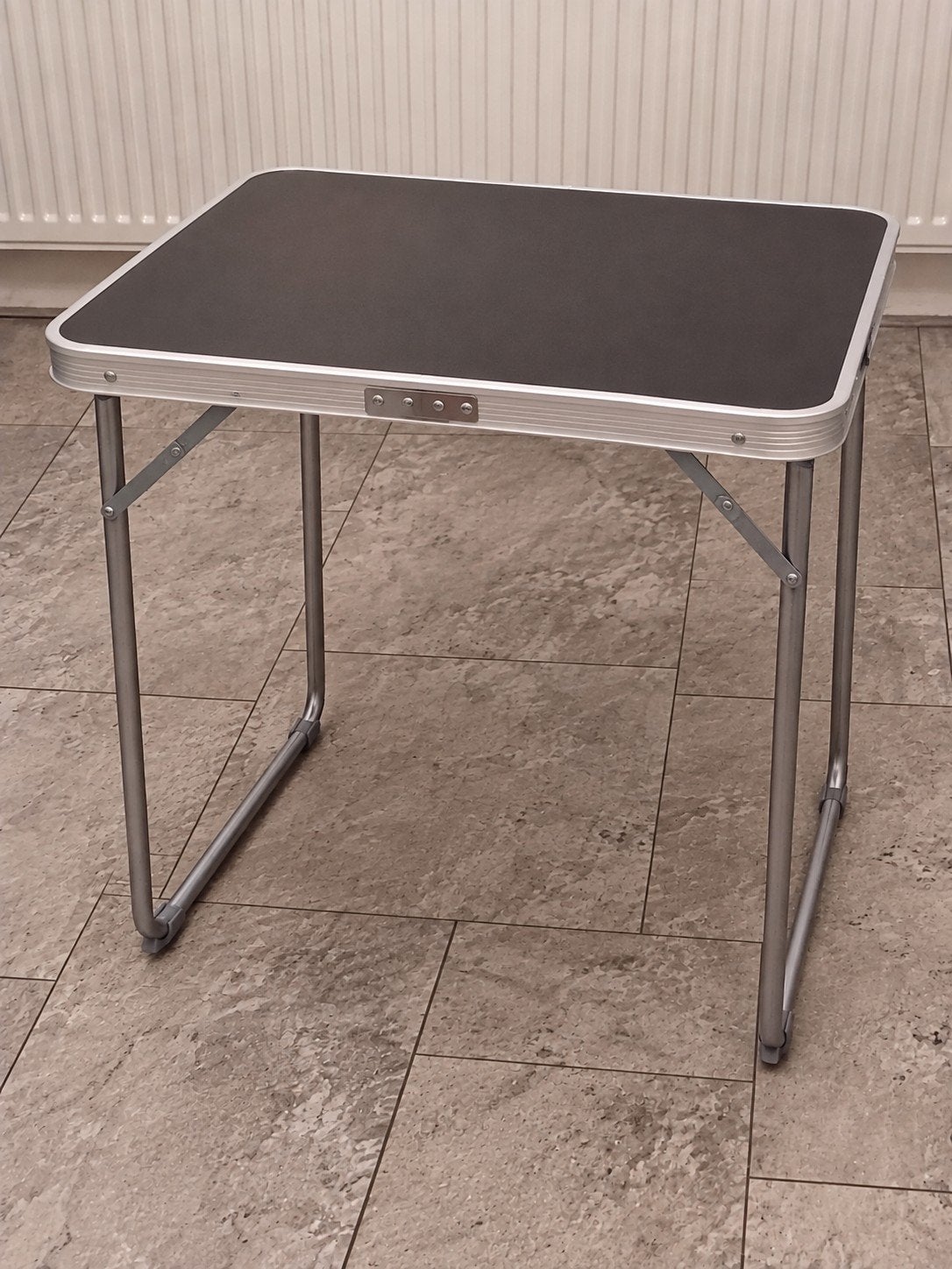 Compacte campingtafel - 70x50x60 cm, Caravans en Kamperen, Ophalen, Gebruikt, Campingtafel