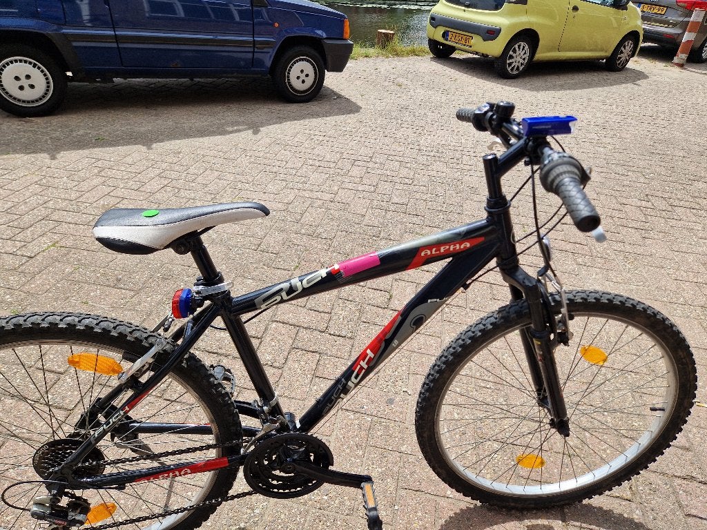 Koop bij ons uw kinderfiets en steun gelijk onze stichting!, Ophalen, Gebruikt, 20 inch of meer