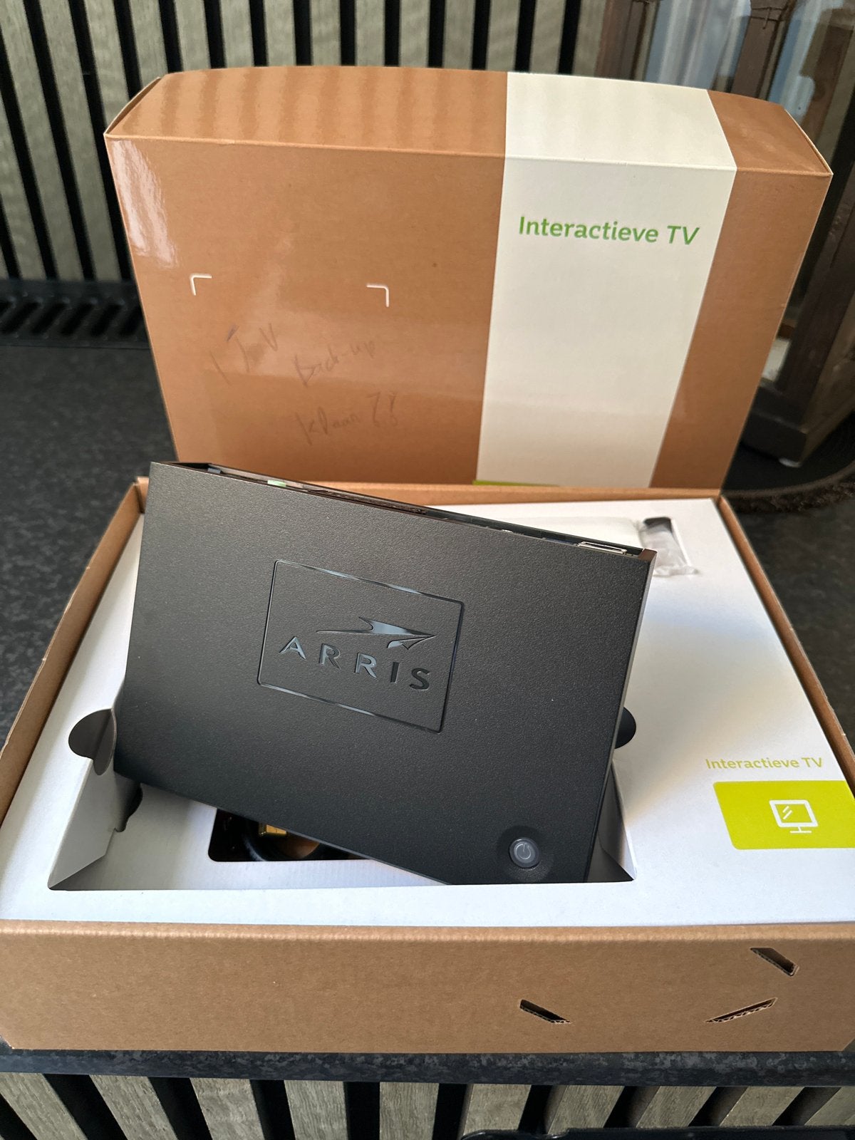 KPN Arris VIP2952 V2 Interactieve TV Decoder, Ophalen of Verzenden, Zo goed als nieuw, Decoder