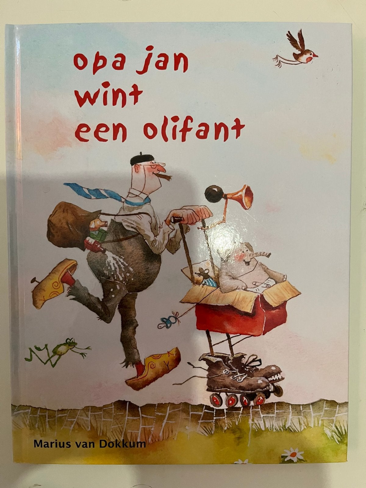Opa Jan wint een olifant - Marius van Dokkum, Boeken, Fictie algemeen, Jongen of Meisje, Ophalen of Verzenden, Zo goed als nieuw