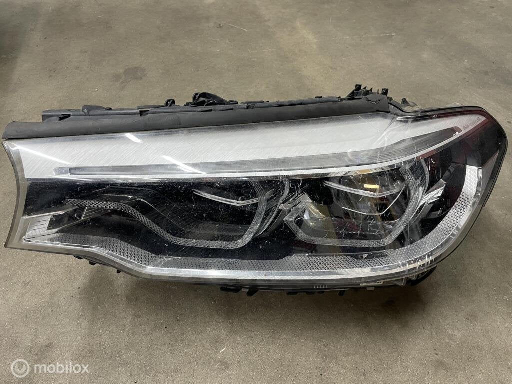 Koplamp Led links BMW 5-serie G30-G31('17-'20) 63117214961, Gebruikt, Ophalen of Verzenden, BMW