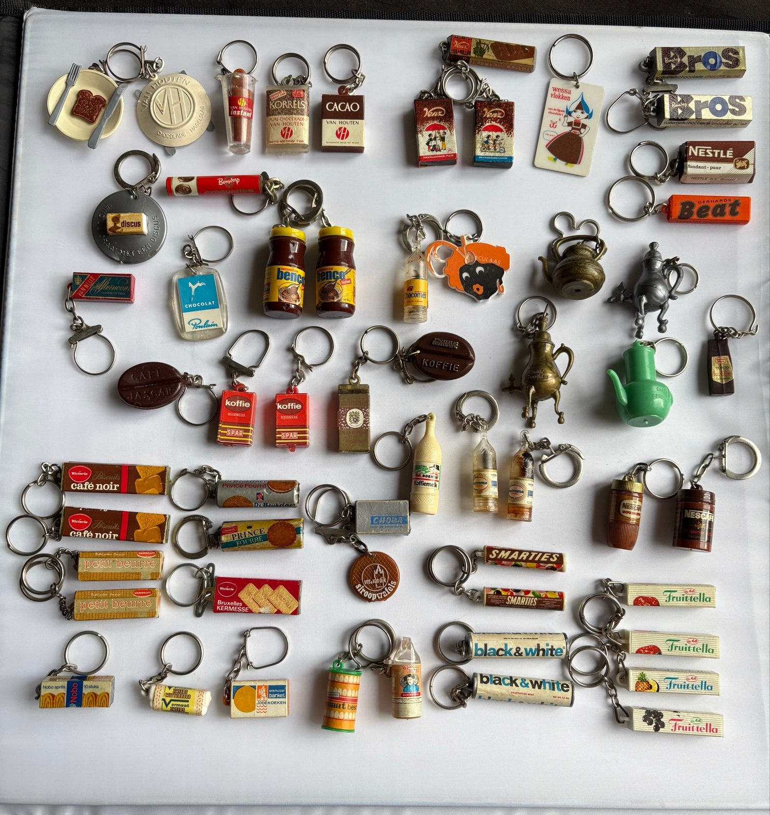 Vintage sleutelhangers chocolade, koffie, koek en snoep, Ophalen of Verzenden, Gebruikt