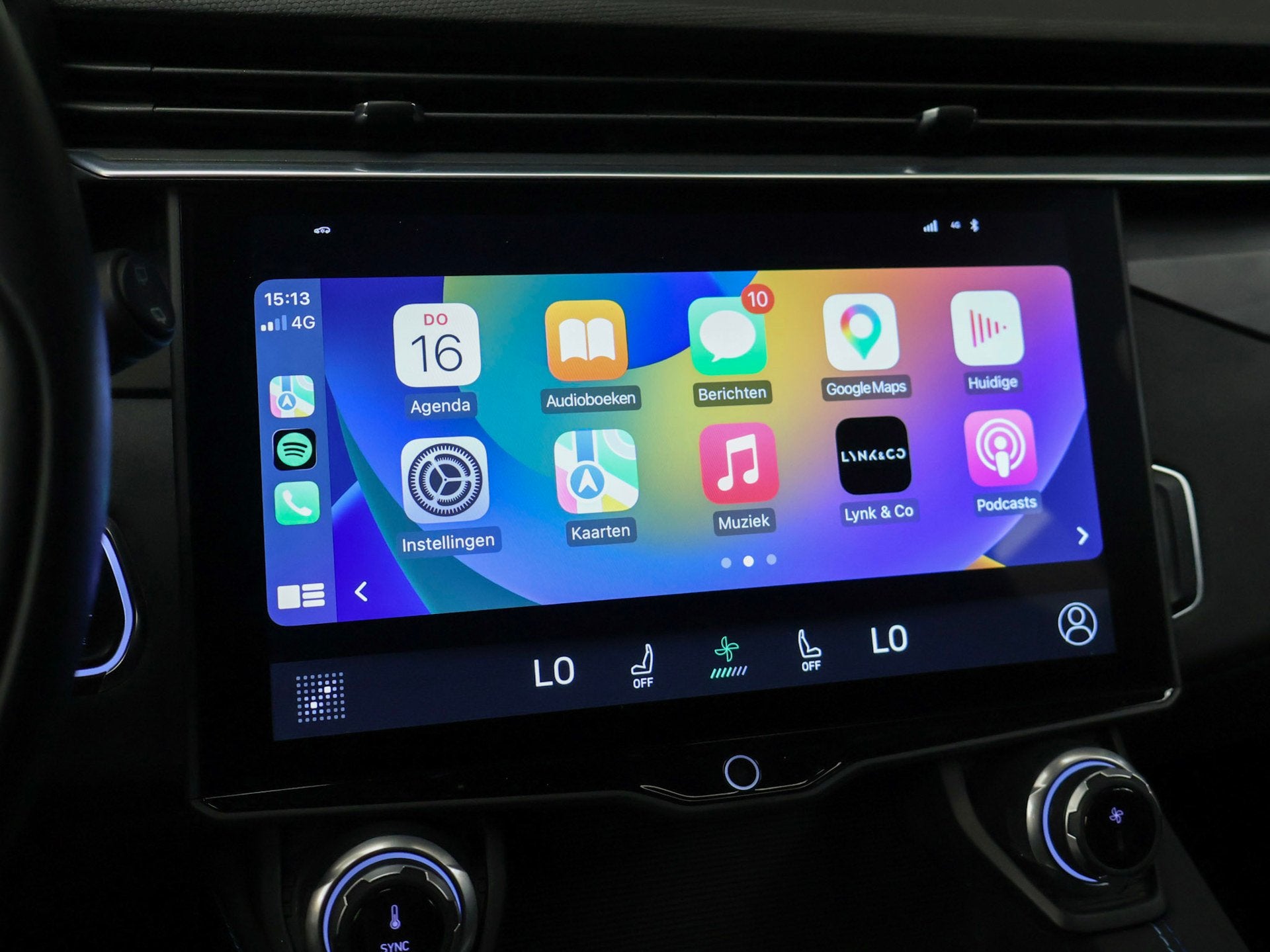 Lynk & Co 01 1.5 Sport (APPLE CARPLAY,NAVI,CAMERA,360 VIEW,C, Auto's, Lynk & Co, Gebruikt, Blauw, Automatische klimaatregeling