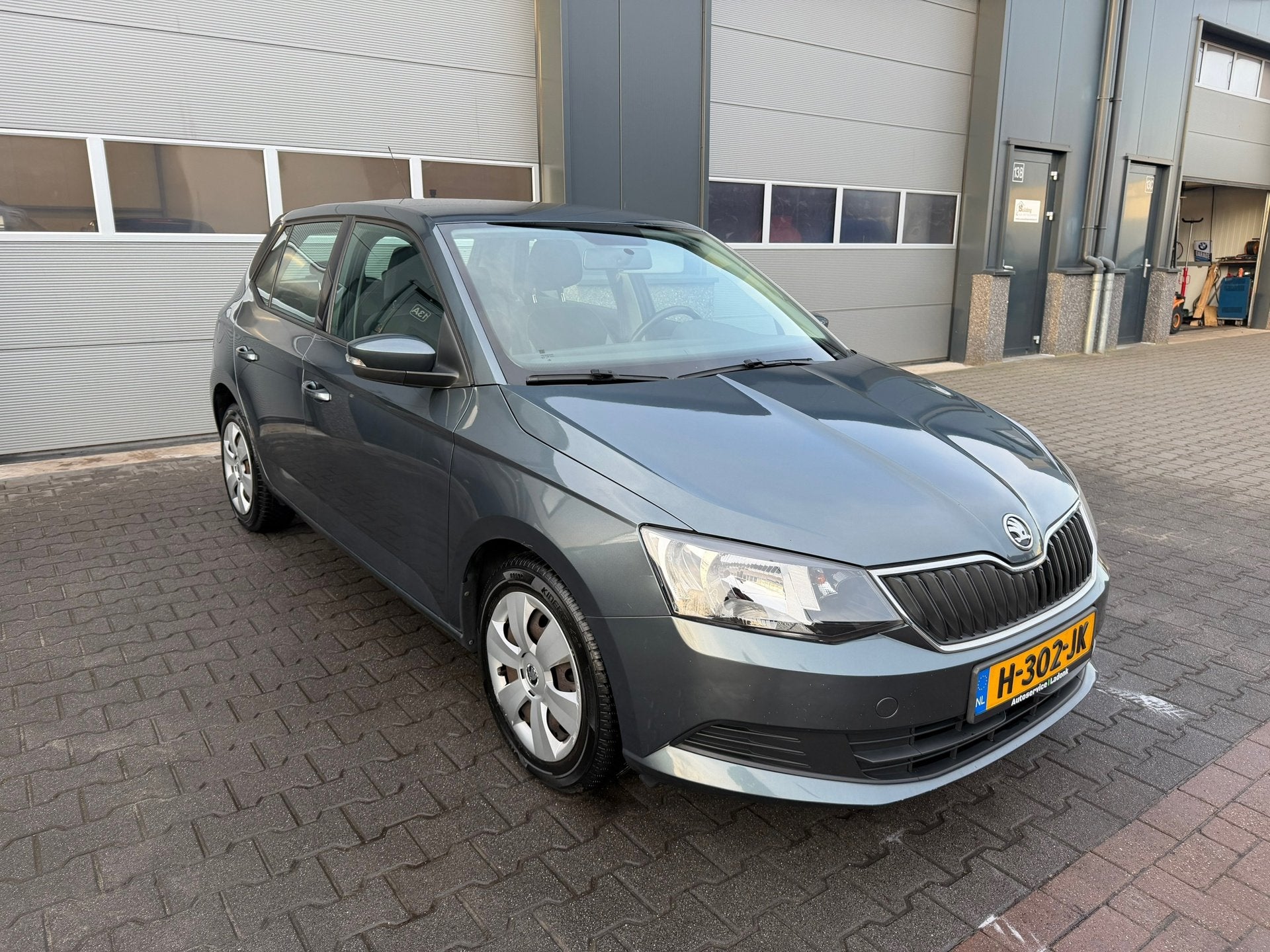 Skoda Fabia 1.0 Active 5DRS|Airco|BT Audio Systeem|2015|Nieu, Auto's, Stof, 60 pk, Bedrijf, Handgeschakeld