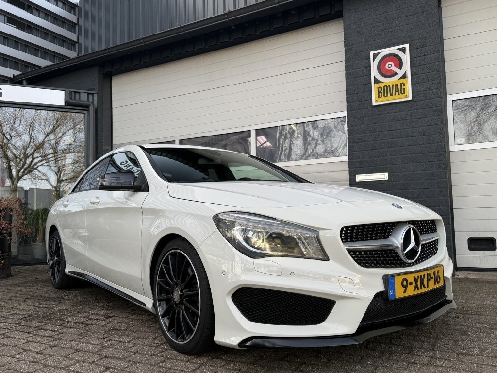 Mercedes-Benz CLA-Klasse 200 Edition 1 (bj 2013, automaat), Gebruikt, Euro 6, 4 cilinders, Wit