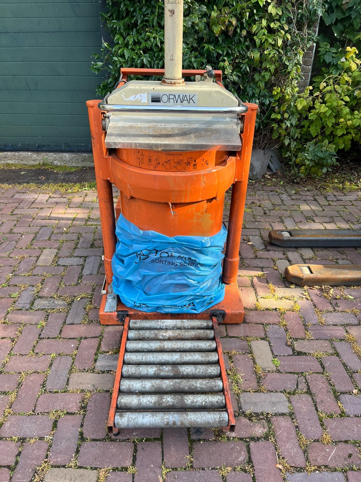 Orwak pers, Doe-het-zelf en Verbouw, Ophalen, Zo goed als nieuw