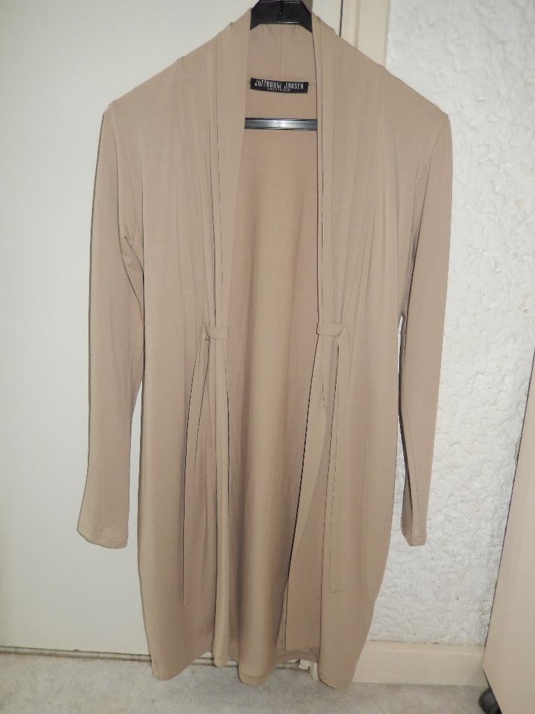 vest mt38 chic Juffrouw Jansen zandkleur nw/dk blauw Only, Maat 38/40 (M), Beige, Nieuw, Ophalen of Verzenden