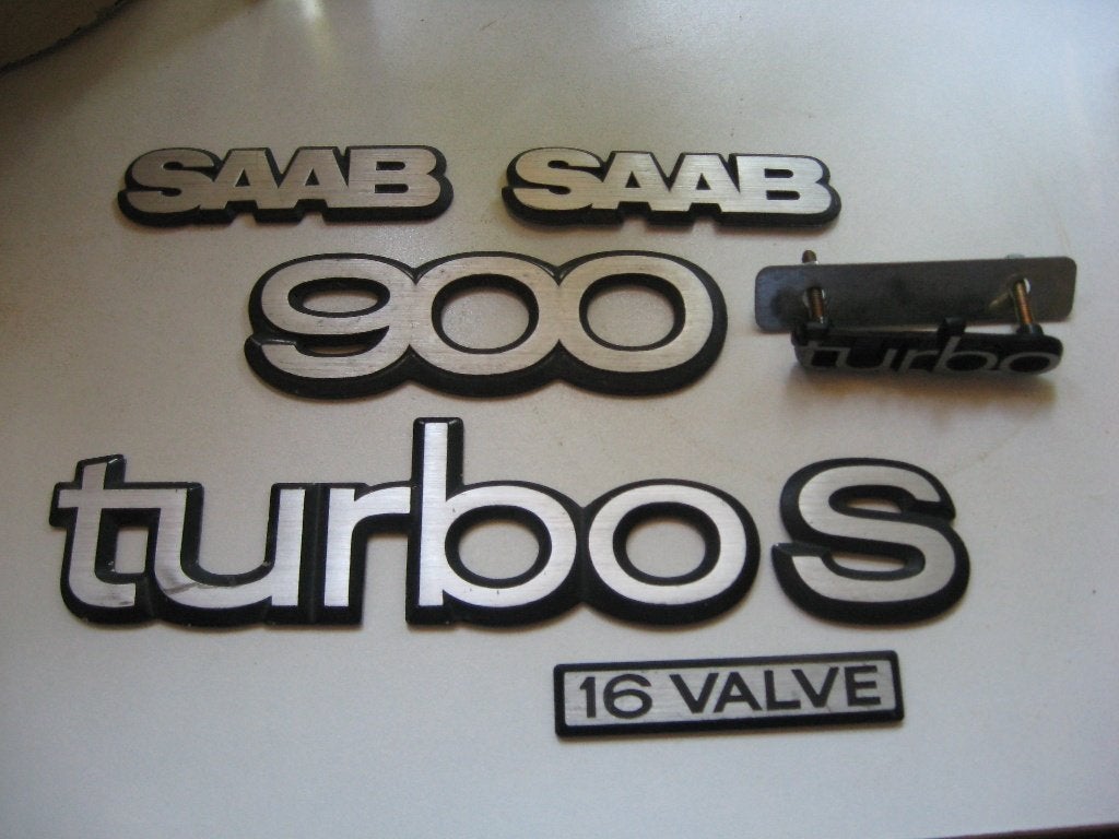 Set emblemen Saab 900 classic Turbo., Ophalen of Verzenden, Gebruikt, Saab