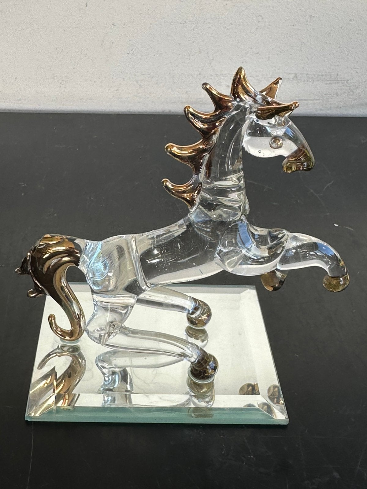 Chinees Zodiak glas paard met vergulde accenten 10/9.5 cm, Ophalen of Verzenden, Gebruikt, Overige typen