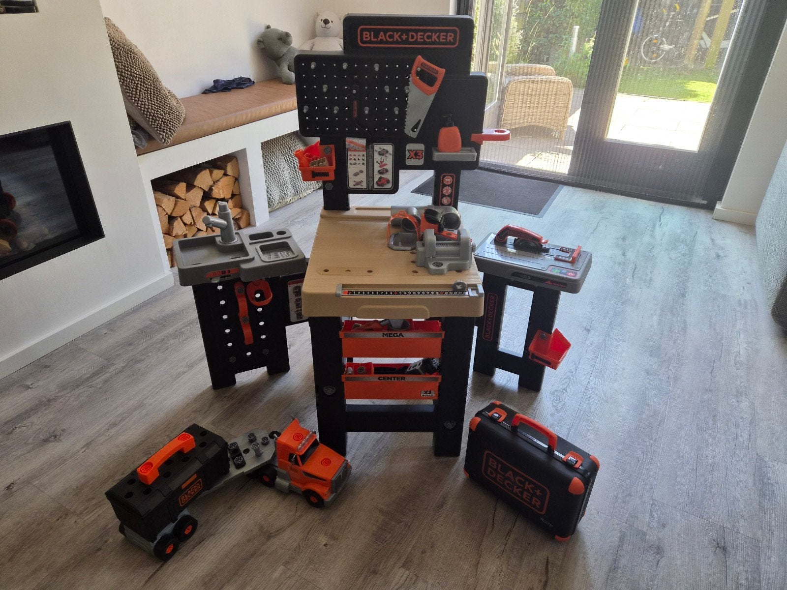 Smoby Black & Decker werkbank en toebehoren, Ophalen, Zo goed als nieuw, Jongen of Meisje