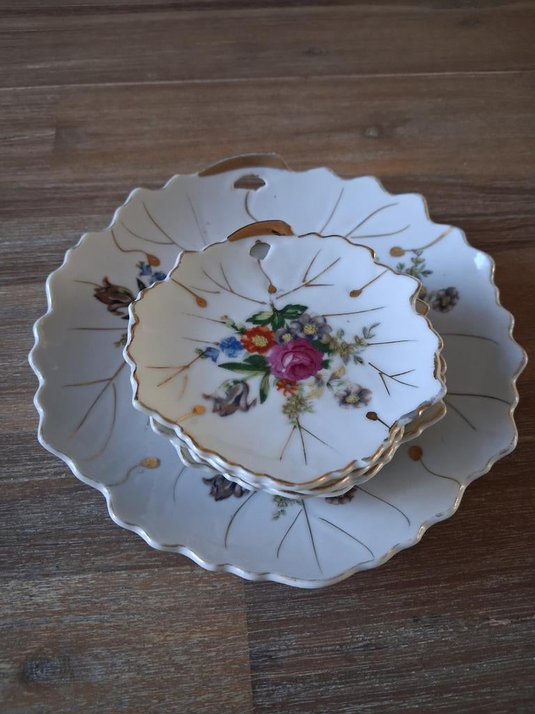 Japanse bloemensnuisterijschaal, Ophalen