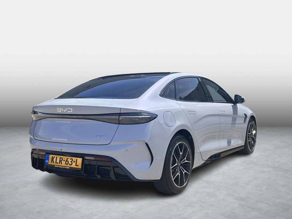 BYD SEAL Design RWD 82.5 kWh | Panoramadak | Elektrische Sto, Auto's, BYD, Automaat, 12 maanden, Achterwielaandrijving, Sedan