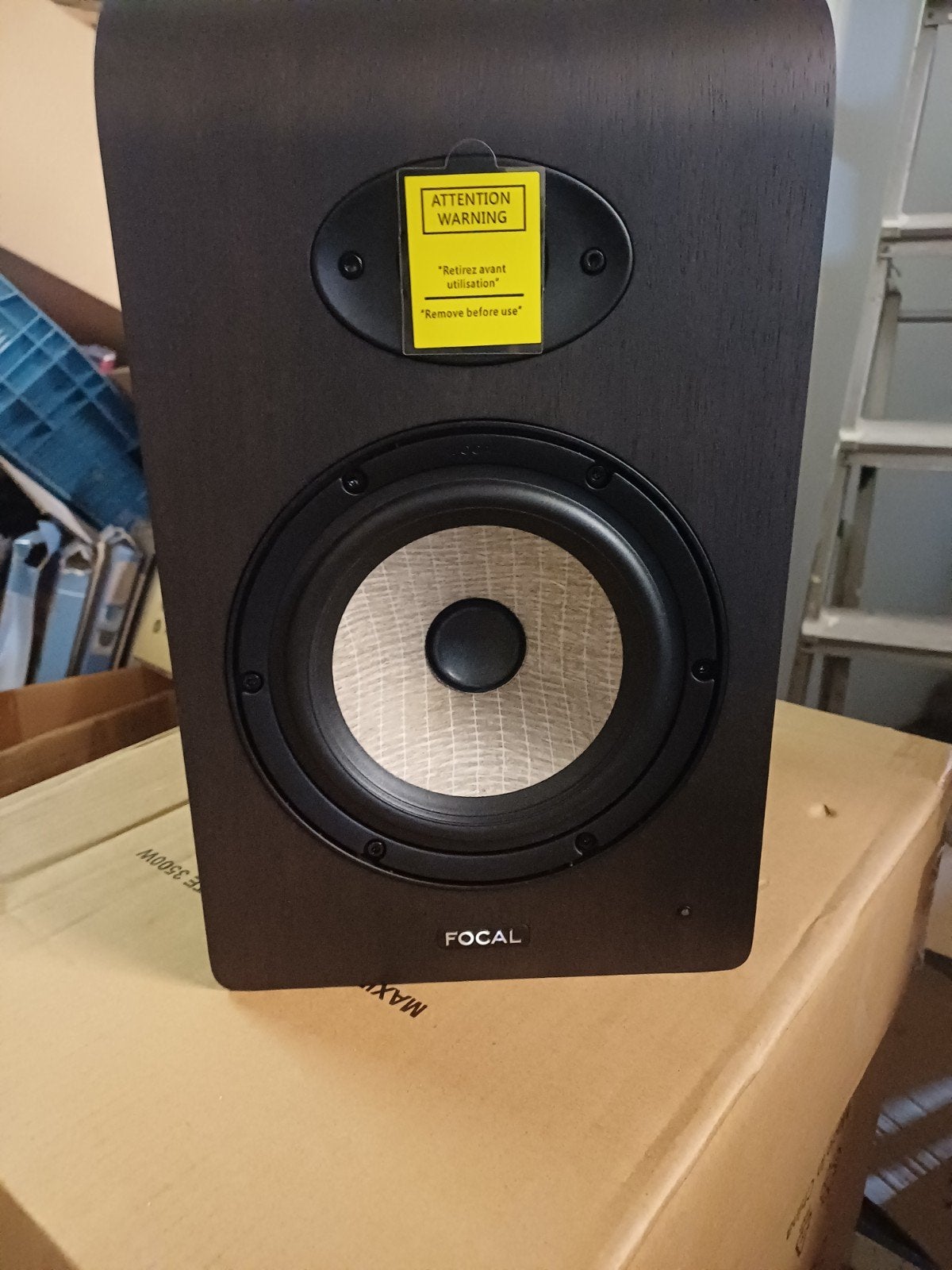 Focal Shape 65 Professionele Monitor Speaker (nieu in dous), Overige merken, Ophalen of Verzenden, Zo goed als nieuw, 120 watt of meer