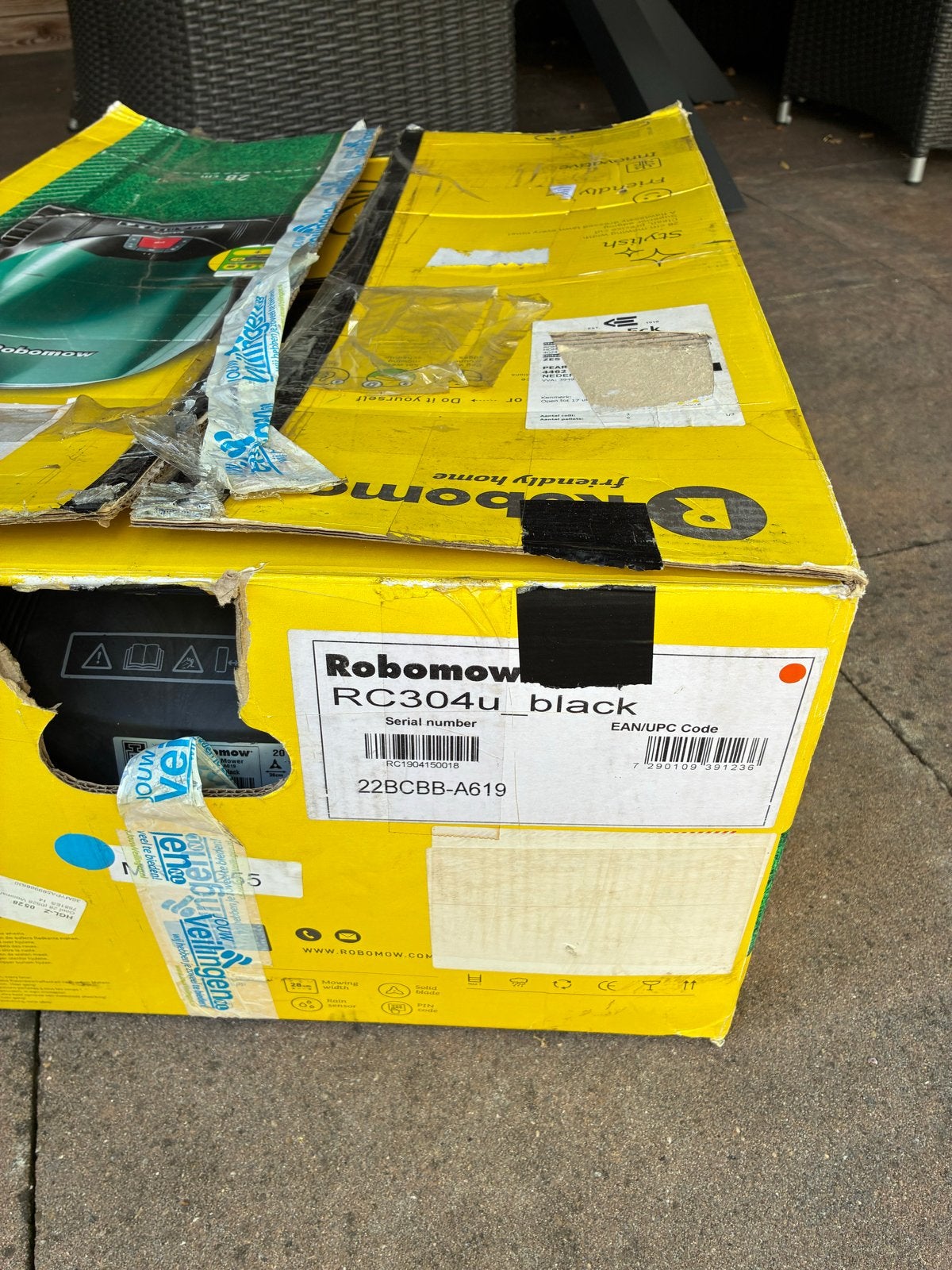 Robomow RC304u Robotmaaier - Zo goed als nieuw, Ophalen, Gebruikt, Meer dan 25 cm, Bestuurbaar via app