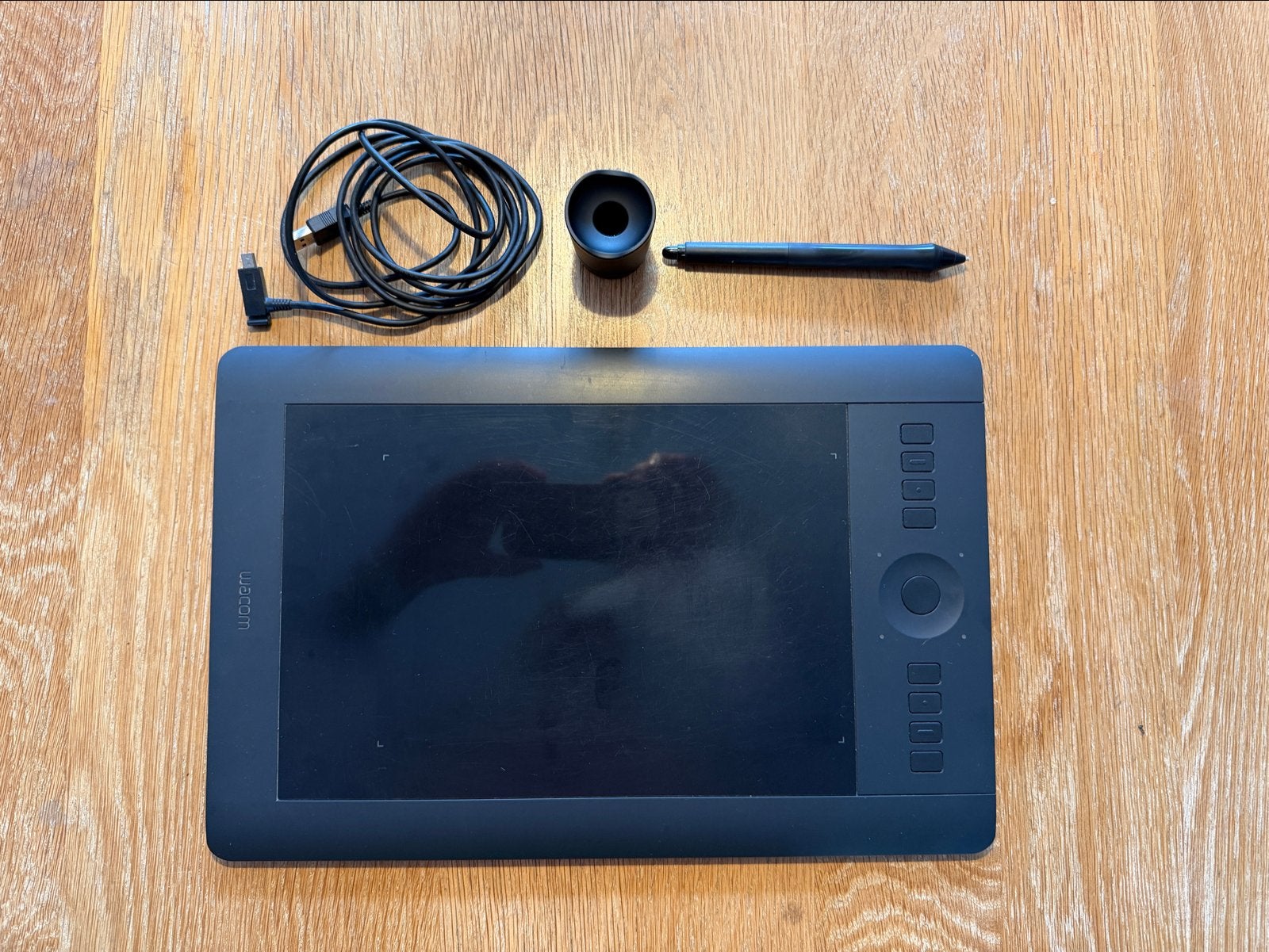 Wacom Intuos Pro Medium PTH-651 tekentablet, Ophalen of Verzenden, Multi-touch, Gebruikt, Bedraad