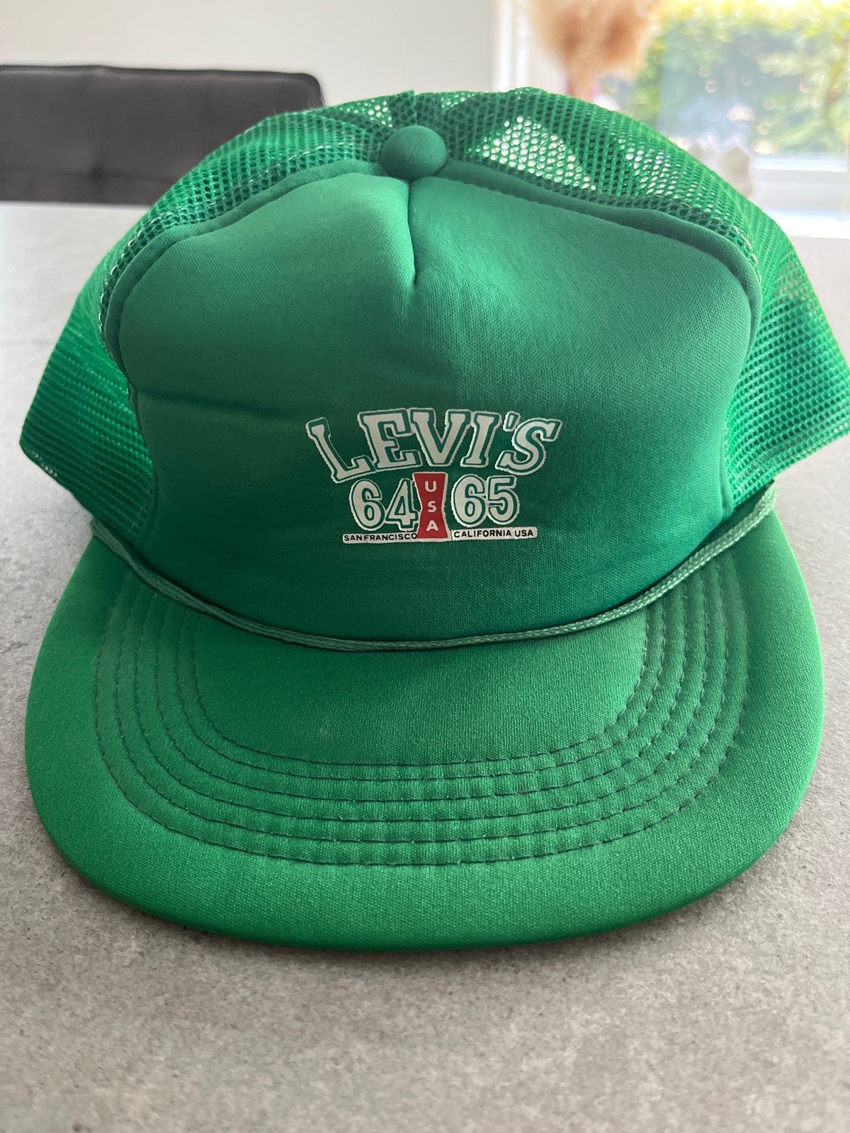 Vintage exclusieve (jaren 80) Levi's Trucker Pet - Groen, Ophalen of Verzenden, Gedragen, One size fits all, Pet