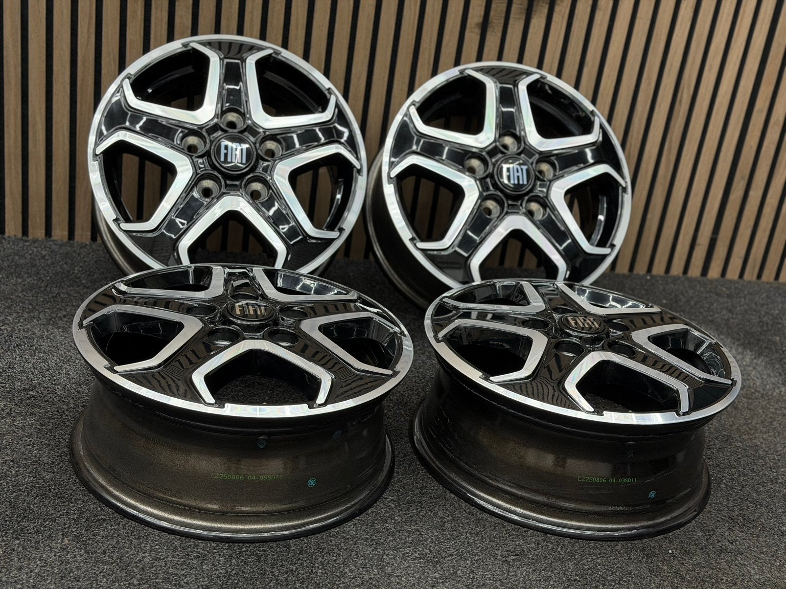 ZGAN! Originele 16 inch Fiat Ducato Heavy Chassis 5x130 ET68, Ophalen, Velg(en), 16 inch, .