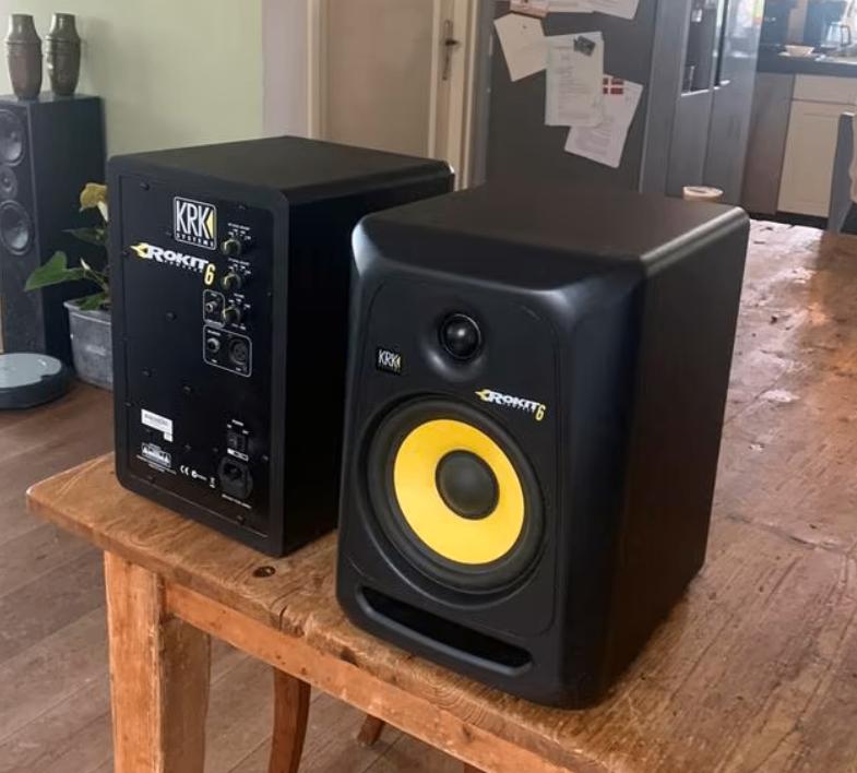 2x KRK 6 G3 in NIEUWSTAAT speakers 4 5 6 7 8 rp actieve dj, Overige merken, Ophalen of Verzenden, Zo goed als nieuw, 120 watt of meer