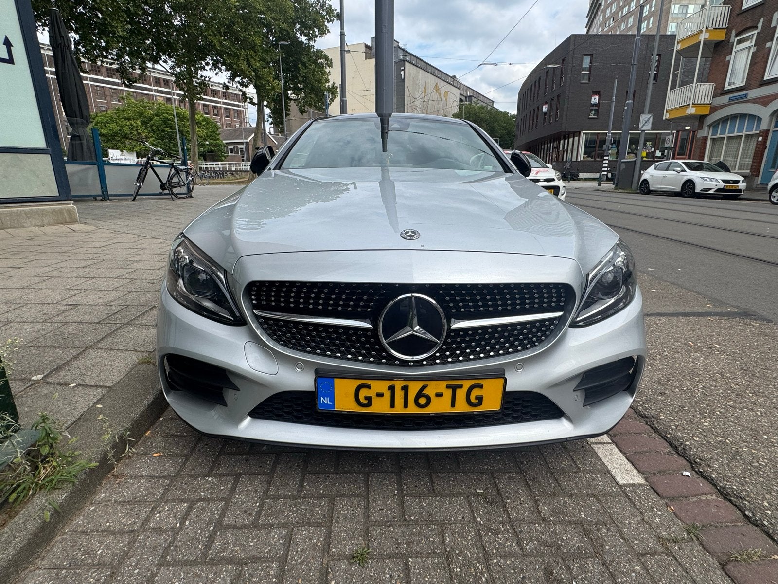 Mercedes-Benz C-Klasse C180 156pk Aut. 2019 Grijs, Auto's, Mercedes-Benz, Achterwielaandrijving, 1800 kg, Zwart, 4 stoelen