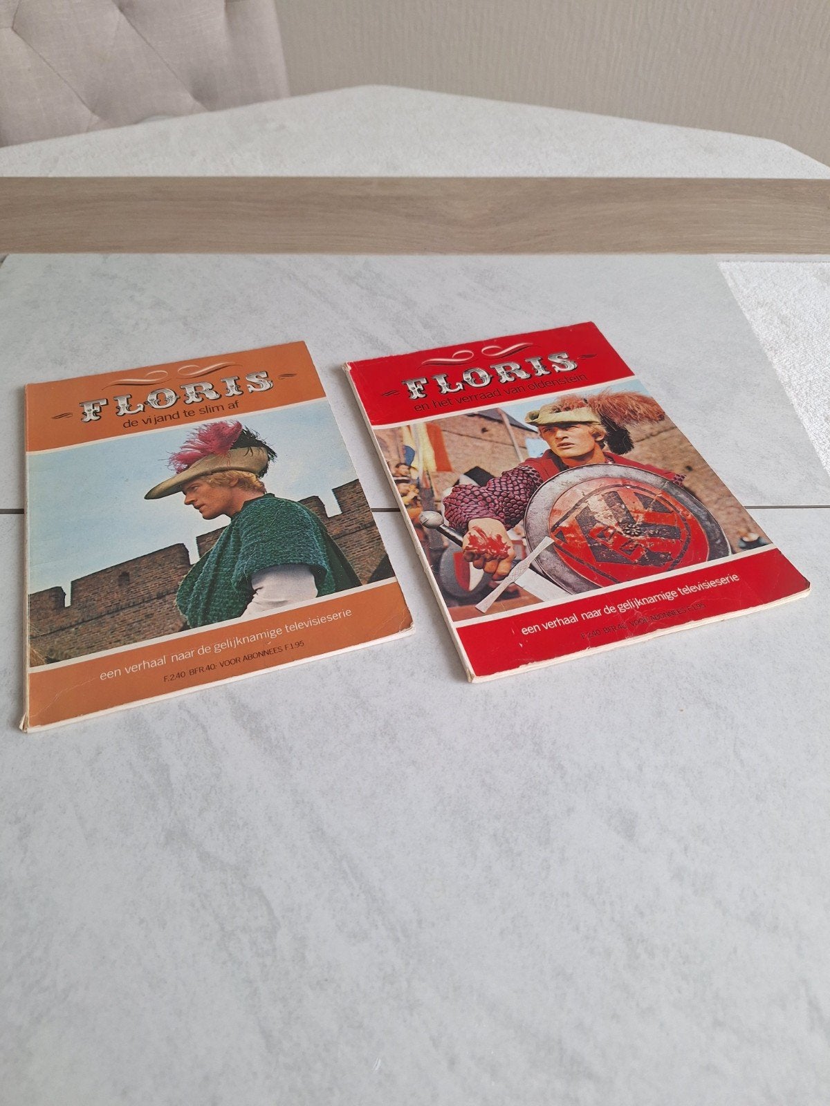 2 Boekjes van FLORIS   //  1x 1969  en 1 x 1970, Boeken, Ophalen of Verzenden, Gelezen