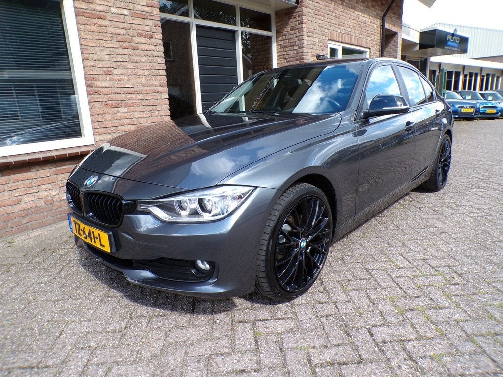 BMW 3-serie 316d Executive, 1385 kg, 4 cilinders, 116 pk, 23 km/l