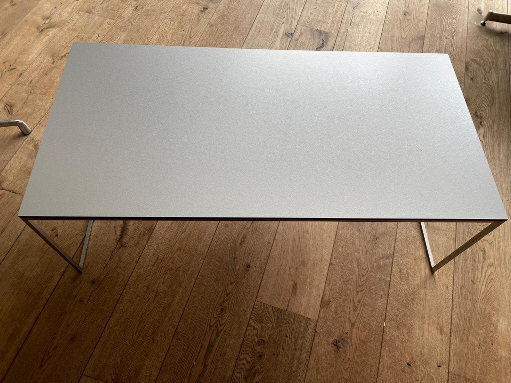 Artifort Salontafel en Bijzet tafel, Huis en Inrichting, Ophalen, 100 tot 150 cm, Artifort / Geoffrey Hartcourt. Design, tijdloos modern.