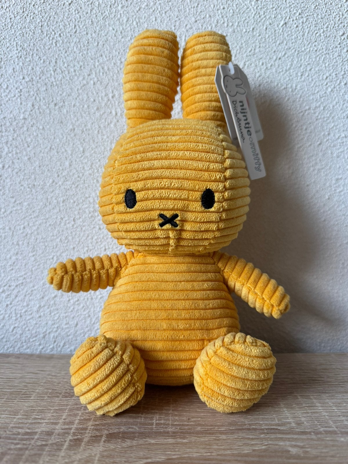 Nijntje knuffel, geel, corduroy stof, 23 cm, Geel, Nijntje, Ophalen of Verzenden, Met label