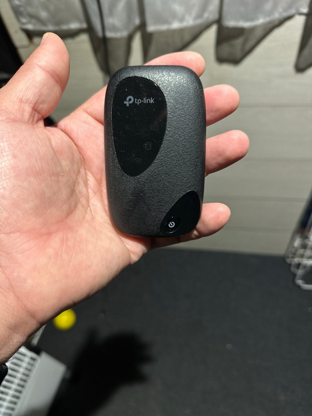 TP-Link_84E7 4G LTE Mobiele Wi-Fi Router (Mifi), Ophalen of Verzenden, Zo goed als nieuw, Router