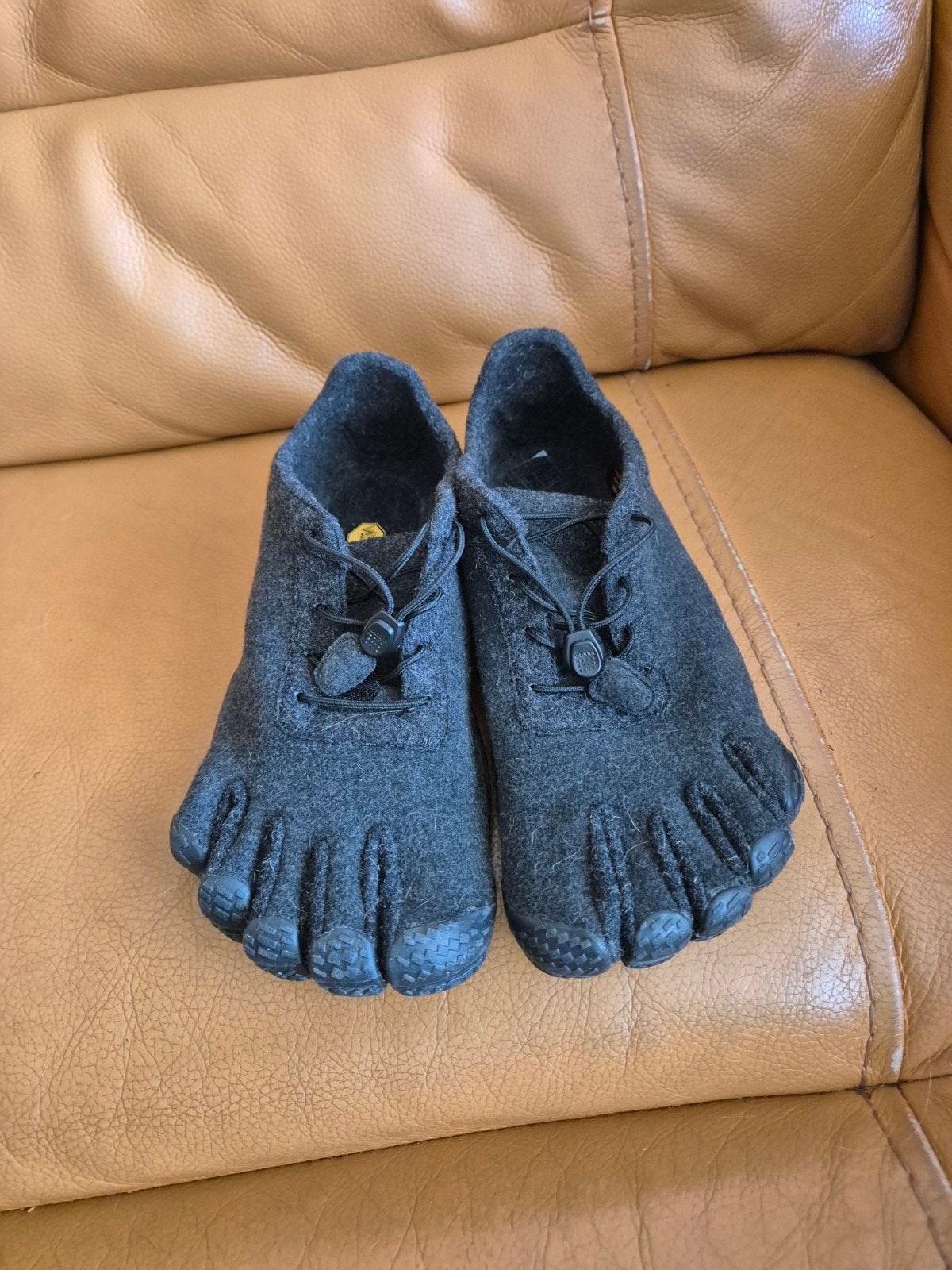 Vibram Fivefingers, Ophalen of Verzenden, Zo goed als nieuw, Zwart