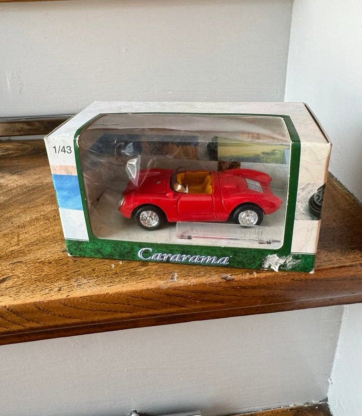 Schaalmodel auto: Porsche 550A Spyder, Hobby en Vrije tijd, Modelauto's | 1:43, Ophalen of Verzenden, Zo goed als nieuw, Auto