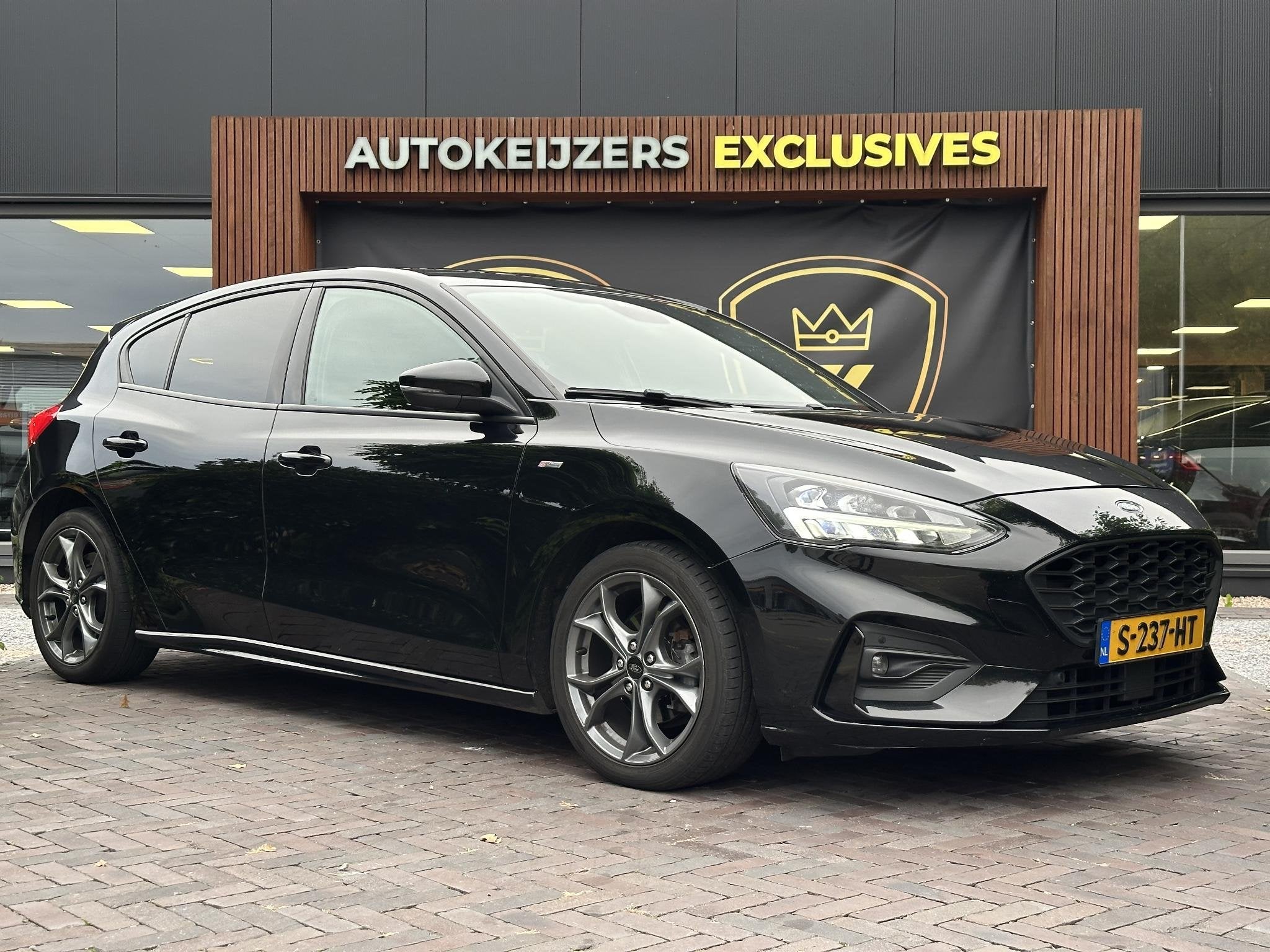 Ford Focus 1.5 EcoBoost ST Line Business Pano Navi Automaat, Stof, Euro 6, Zwart, Bedrijf