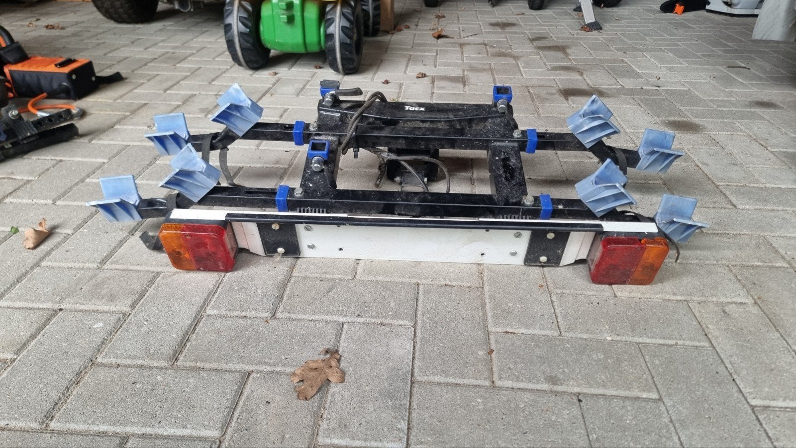 Gratis trekhaakdrager voor 2 fietsen - Tacx, Auto diversen, Ophalen, Gebruikt, 2 fietsen, Trekhaakdrager
