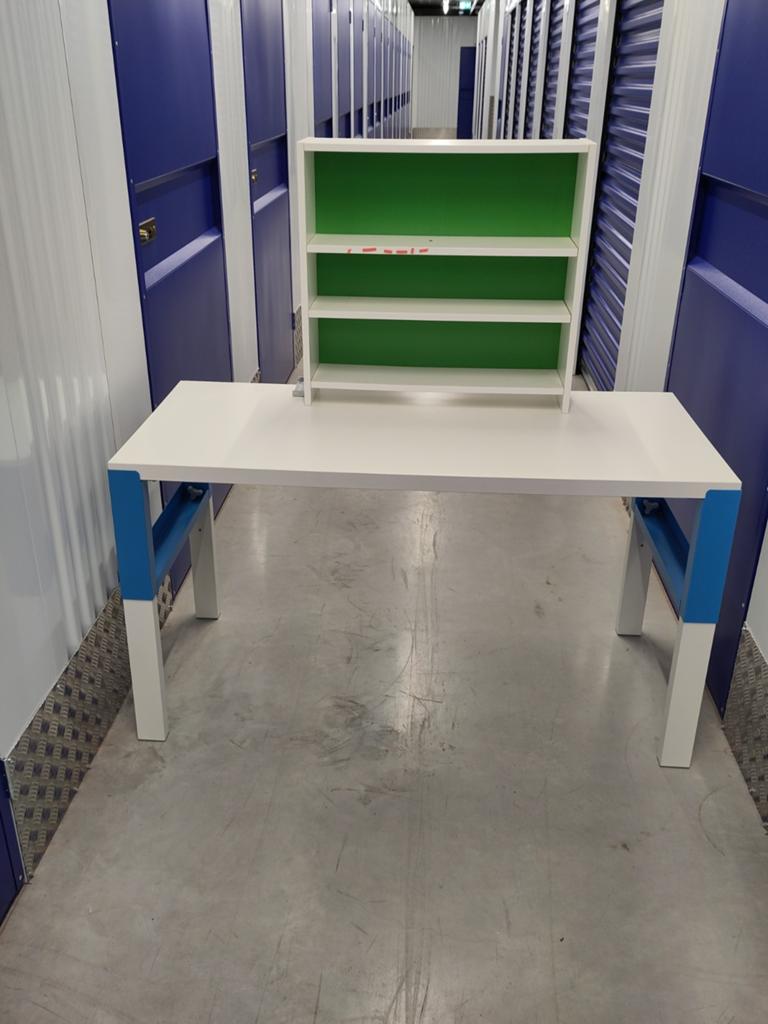 Påhl ikea kinderbureau. Verstelbaar in hoogte, Huis en Inrichting, Bureaus, Ophalen, Gebruikt, Kinderbureau, In hoogte verstelbaar