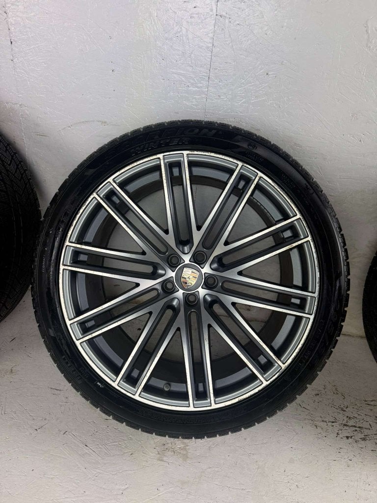 Porsche Macan turbo velgen 21" 5x112 pirelli winterbanden, Auto-onderdelen, Banden en Velgen, Niet ingevuld, Gebruikt, 295 mm