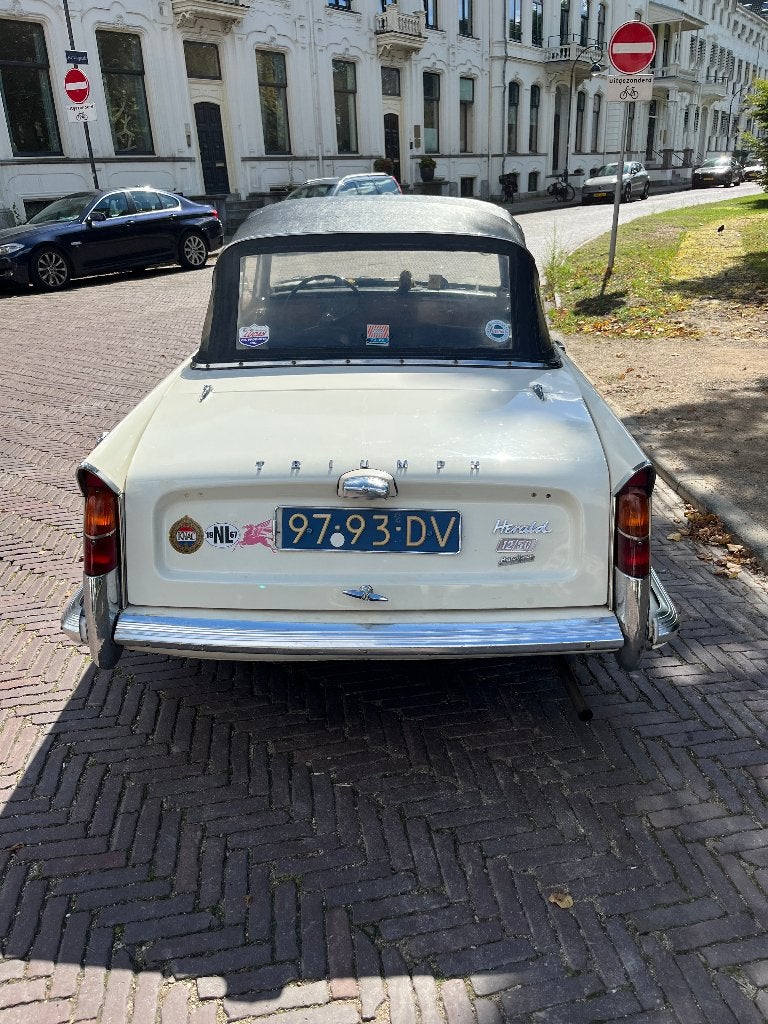 Triumph Herald 12 / 50 Cabriolet 1967, foto 10