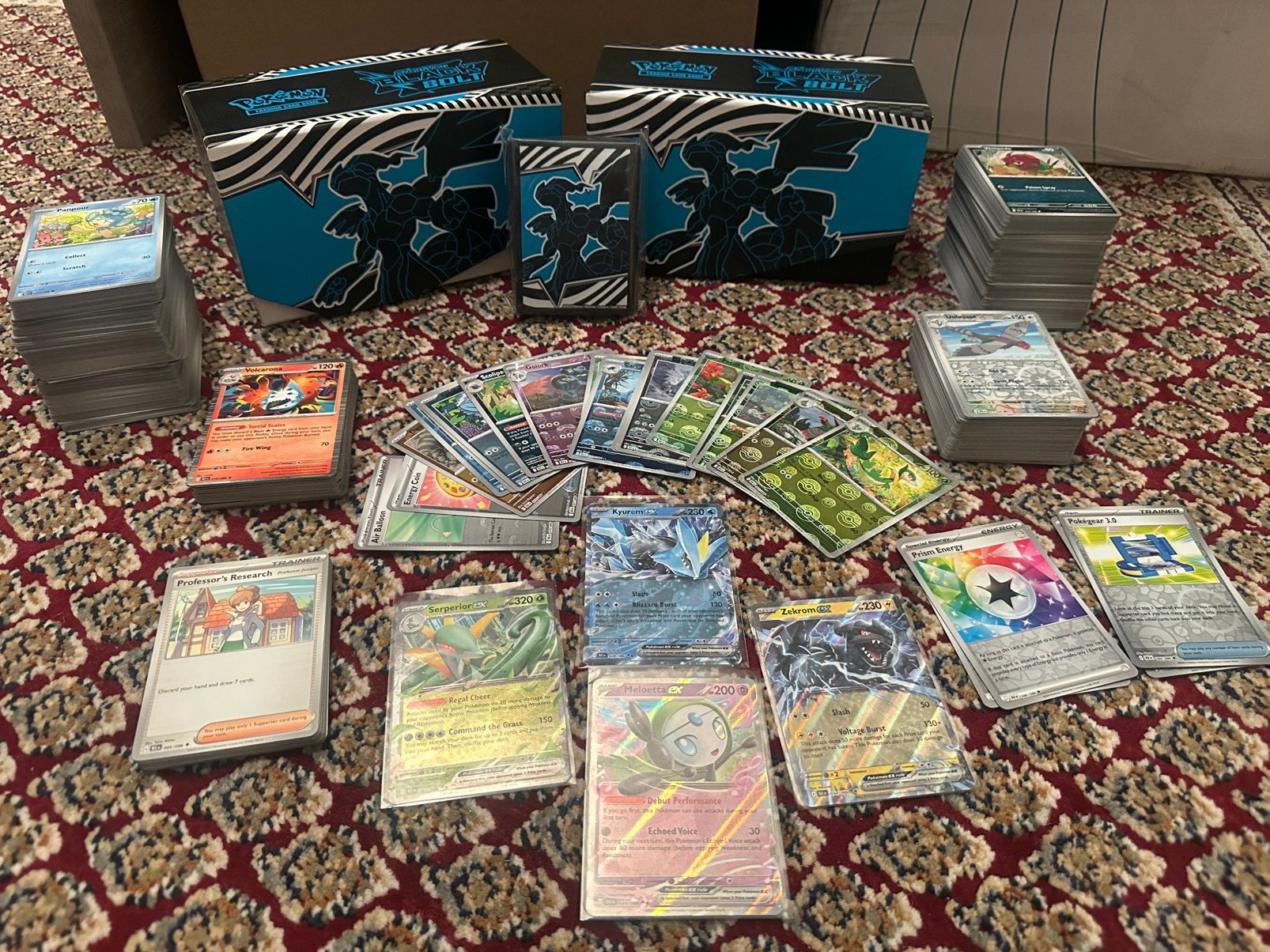 Pokemon black bolt holo/reverse/pokeball/EX & 2 ETB box, Ophalen of Verzenden, Zo goed als nieuw, Meerdere kaarten, Foil