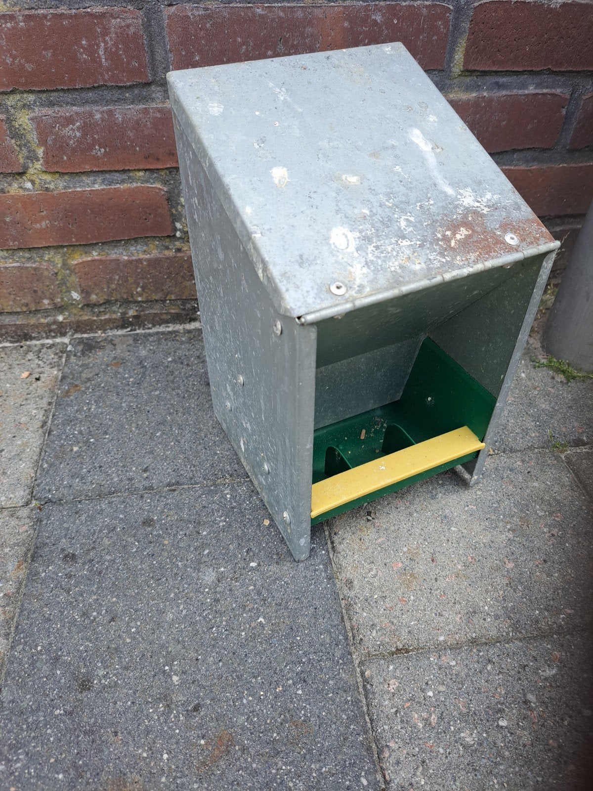 voedersilo verzinkt / voedertoren kwartels kippen pluimvee, Ophalen, Eten en Drinken