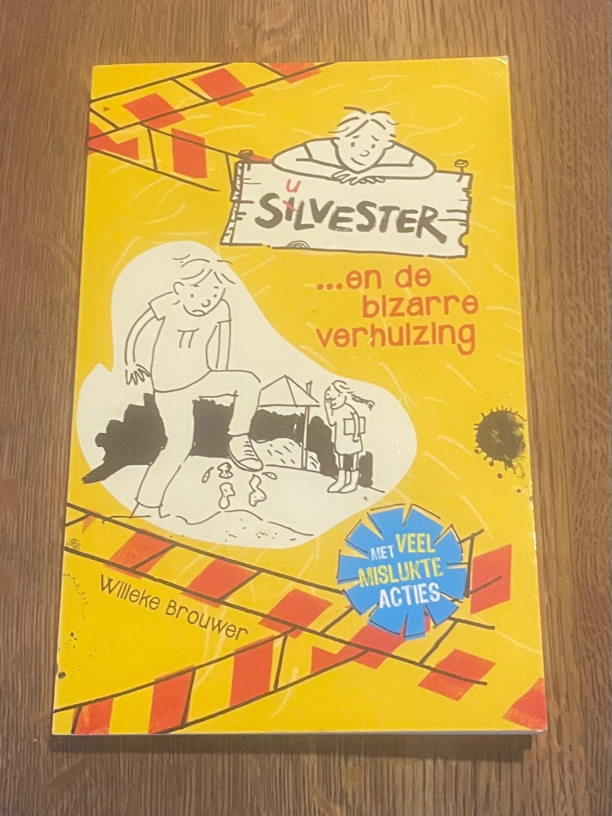 Sulvester en de bizarre verhuizing!, Ophalen, Nieuw, Cartoons