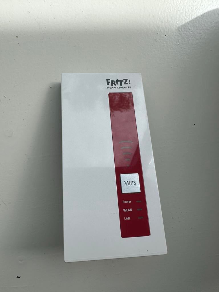 FRITZ!WLAN Repeater 1750E - Wifi Versterker, Computers en Software, WiFi-versterkers, Zo goed als nieuw, Ophalen of Verzenden